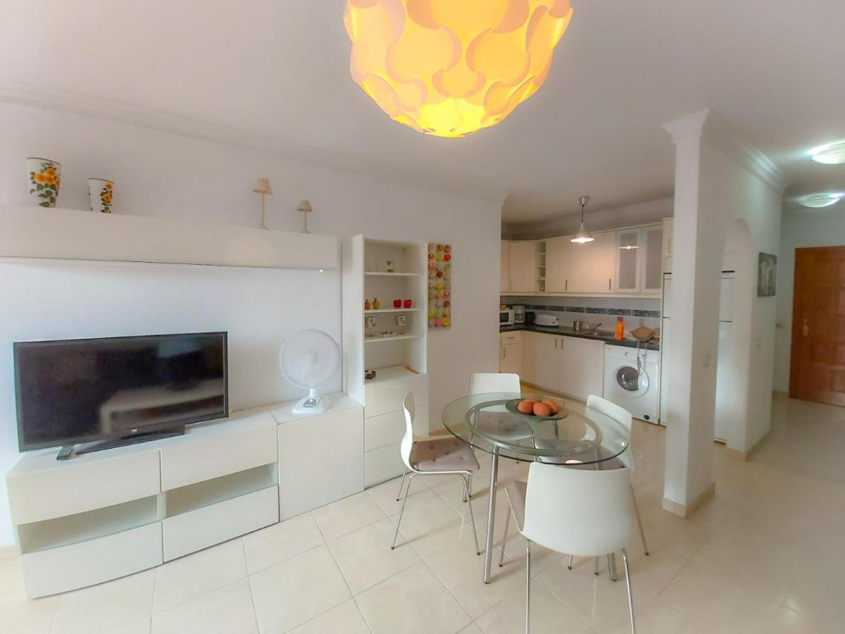 Apartment In Лас Галетас Екстериор снимка